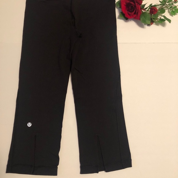 Lululemon Gather & Crow Crop - Picture 9 of 11